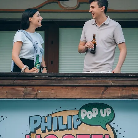 Philipop-up *
